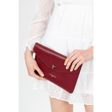 Lancaster Lucertola Pochette Cuir 433-05 Carmin porté main