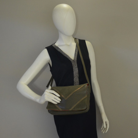 Farfouillette Trotter Bag in Leather 6885 Khaki