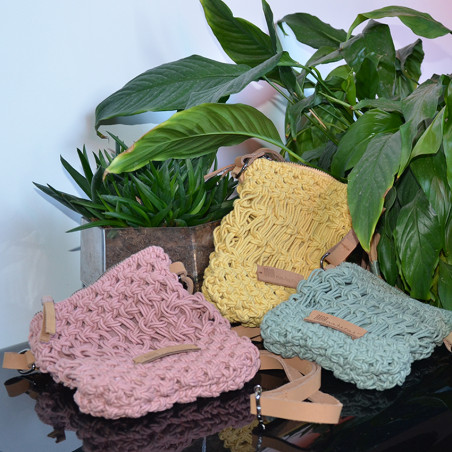 Biba Maldives Macramé Smartphone Pouch Amarillo
