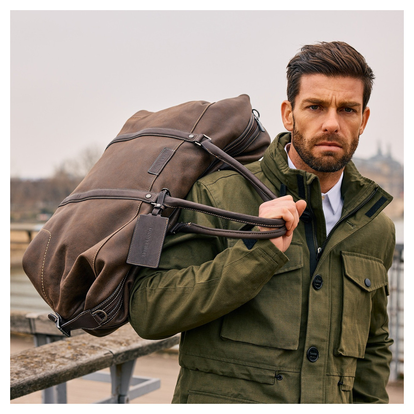 Arthur & Aston Marco Soft Leather Travel Bag Chestnut