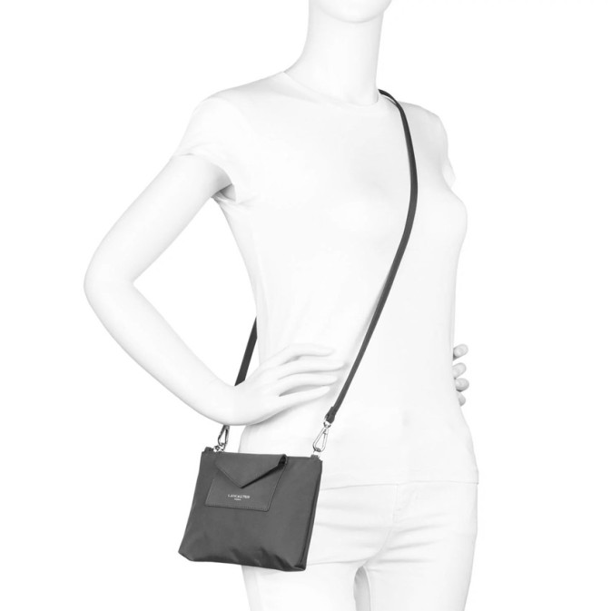 Sac Lancaster Noir En Bandoulière - Petit Modèle Polyester - Occasion Vérifié Et Nettoyé