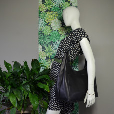 Les Ateliers Fourès Amazone Grand Shoulder Bag A700 Black