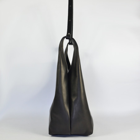 Les Ateliers Fourès Amazone Grand Shoulder Bag A700 Black