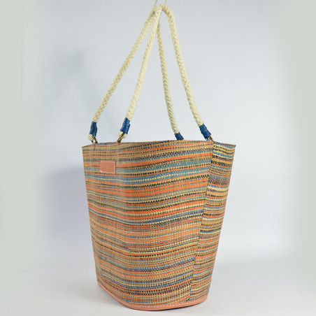 Le Voyage en Panier Rabane Bonbon Cabas Bleu cote