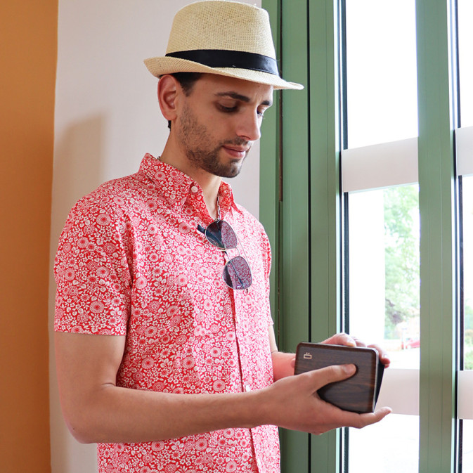 Ogon Smart Case Wallet V2 Large Sequoia Wood