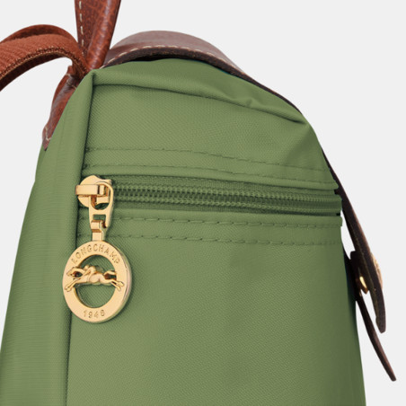 Longchamp Le Pliage Backpack in Lichen Green Amazon.com: Longchamp 10284919 Le Pliage Green M Backpack  main image 4