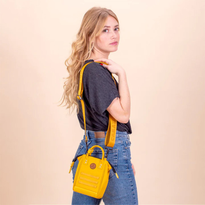 Sac à Bandoulière Cabaïa Nano Bag Berlin - 1,8L Léger 300g - Tissu Déperlant Vegan - Sangle Réglable Amovible