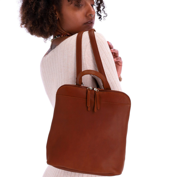 Les Ateliers Fourès Baroudeuse Andromeda B415 Backpack in Fauve Lea...