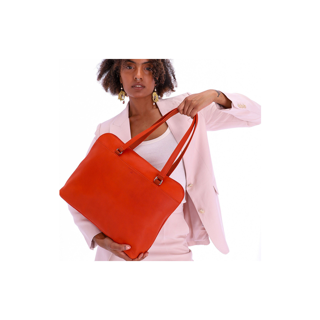 Ateliers Fourès Baroudeuse Business Bag Antigone B559 Confite Orange