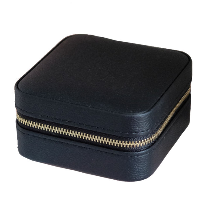 Maison Scarlett Travel Jewelry Box Corinne PU Black