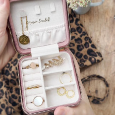 Maison Scarlett Travel Jewelry Box Corinne PU Rose