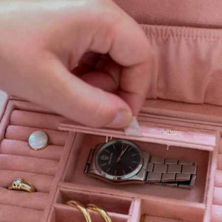 Maison Scarlett Louise Velvet Jewelry Box