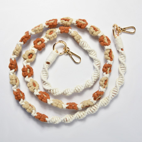Charlot Smartphone Flower Chain macrame brown