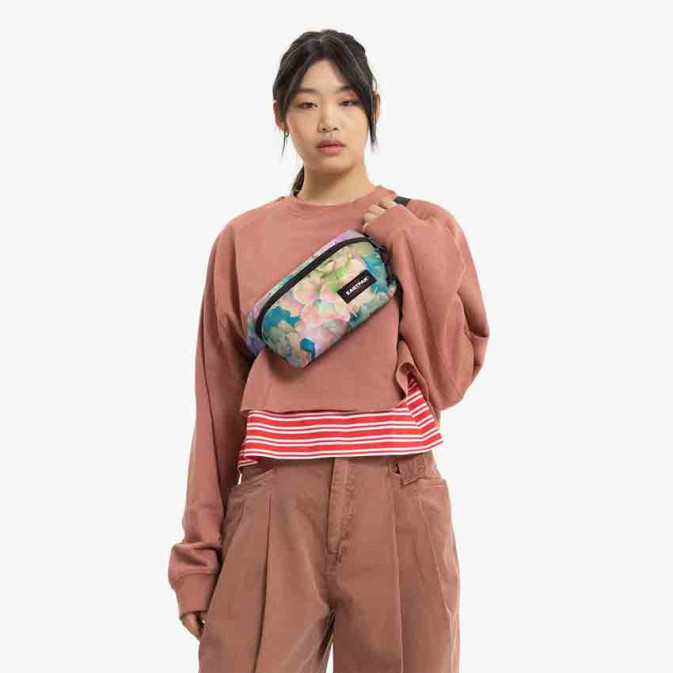 Eastpak Sommar Banana Bag 7j8 Gleam Garden Soft