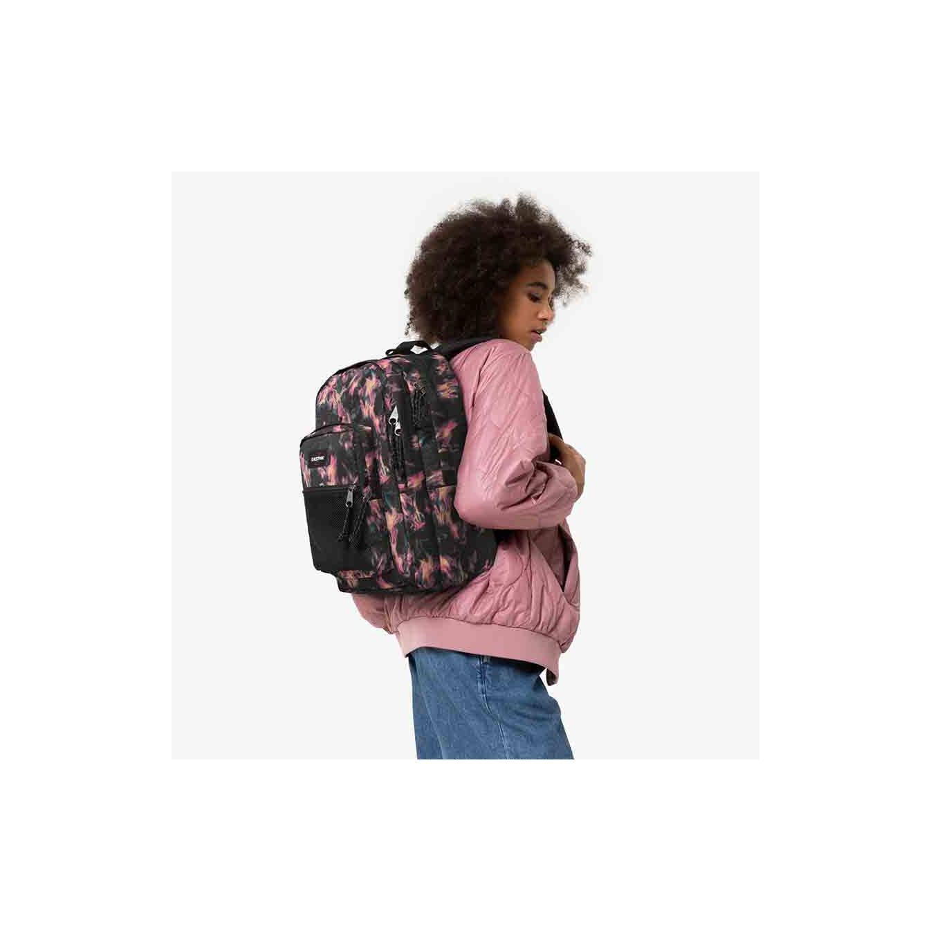 eastpak-pinnacle-backpack-7j5- 