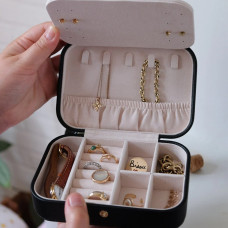 Maison Scarlett Travel Jewelry Box Brigitte PU Leather Camel