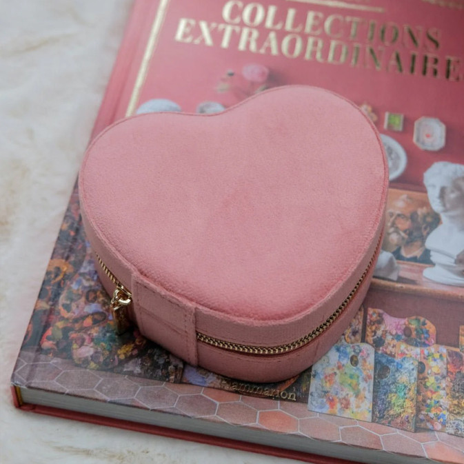 Maison Scarlett Celeste Jewelry Box Heart Pink Velvet