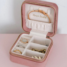 Maison Scarlett Travel Jewelry Box Corinne Velvet Black