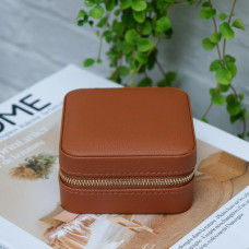 Maison Scarlett Travel Jewelry Box Corinne PU Camel