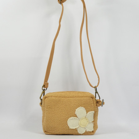 Le Voyage en Panier Margy Sac travers éponge Nature face