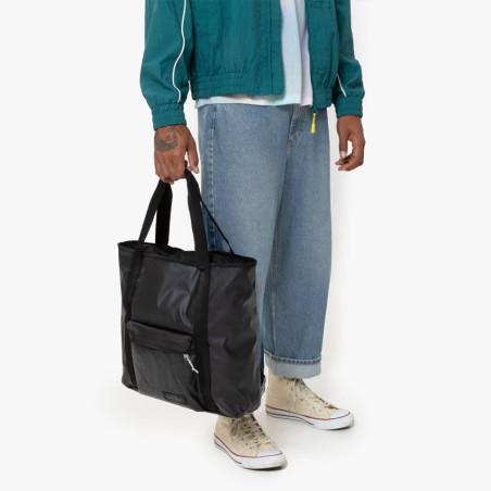 Eastpak Tarlie Tote Water Resistant PC 15" o13 Tarp Black