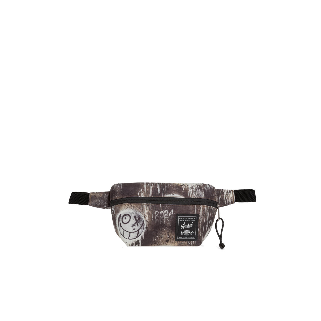 Eastpak Sommar Banana Bag 4o0 in the maze