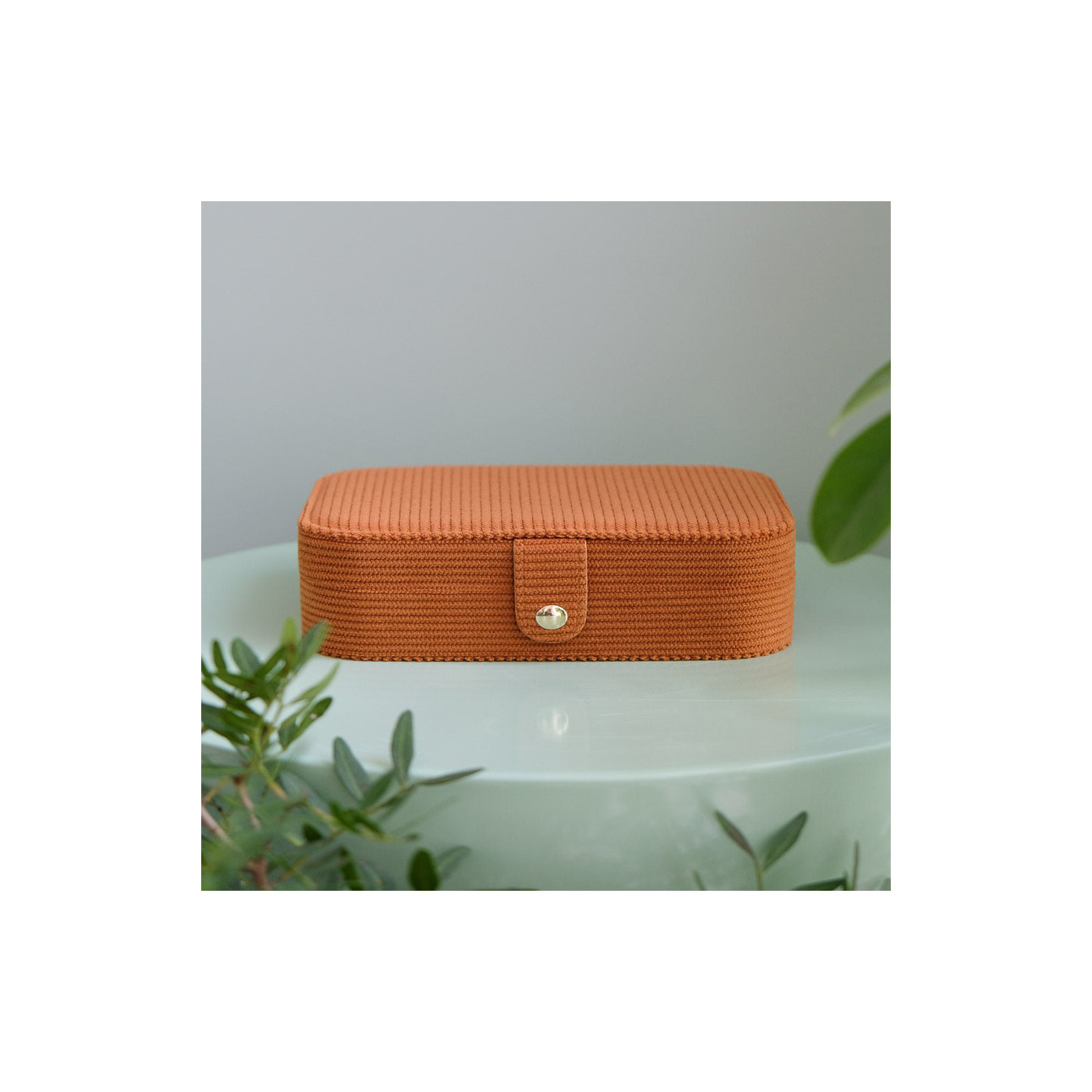 Scarlett Brigitte Camel Velvet Travel Jewelry Box
