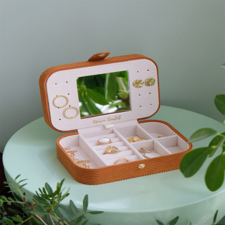 Scarlett Brigitte Camel Velvet Travel Jewelry Box
