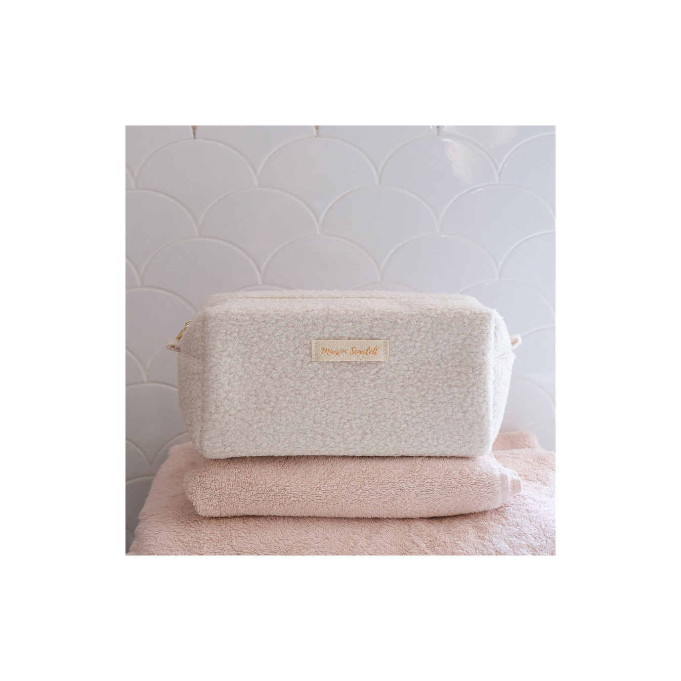 Maison Scarlett Charlotte L Size Teddy White Toiletry Bag