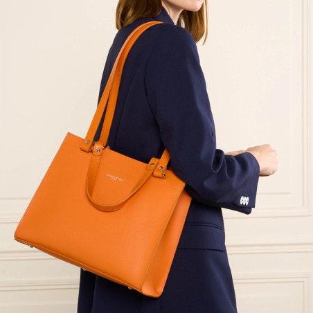 Lancaster Sierra Sac Cabas Main 438-002 Orange porté