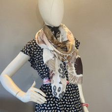 Atoll Palm Etole With Large Flowers Cream