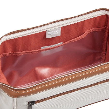 Delsey Chatelet Air 2.0 Trousse de Toilette Week-end Angorra ouvert 2