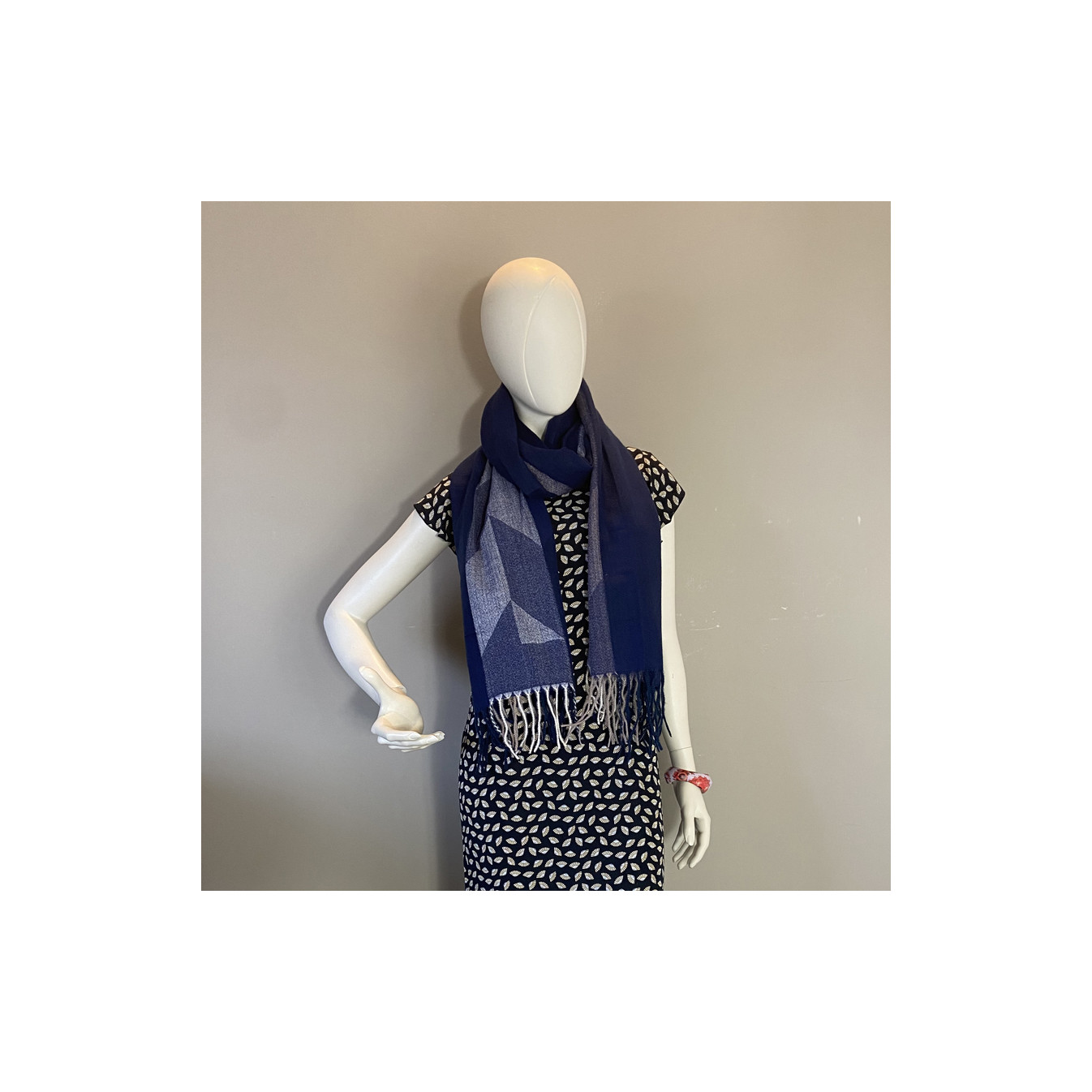 Atoll Palm Warm Scarf Dark Blue