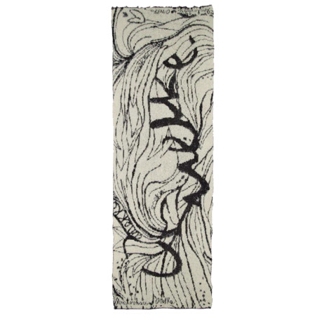 Anekke Soft Scarf Black And White: A true cocoon of softness!