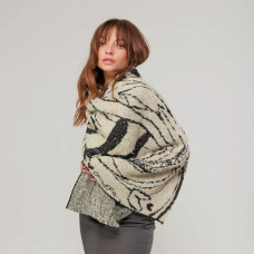 Anekke Soft Scarf Black And White: A true cocoon of softness!