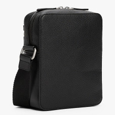 Tommy Hilfiger TH Central Reporter Bag BDS Black