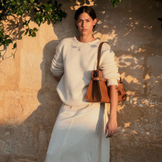 Le Tanneur Emilie Large Shoulder Tote Bag in Smooth Leather and Tan...