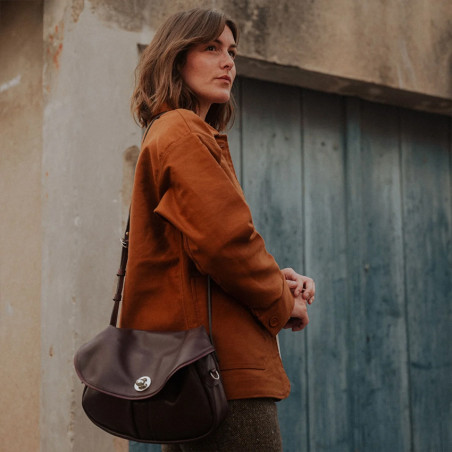 Bleu de Chauffe Sac Musette S Janice Cuir Lisse Tourbe porté épaule