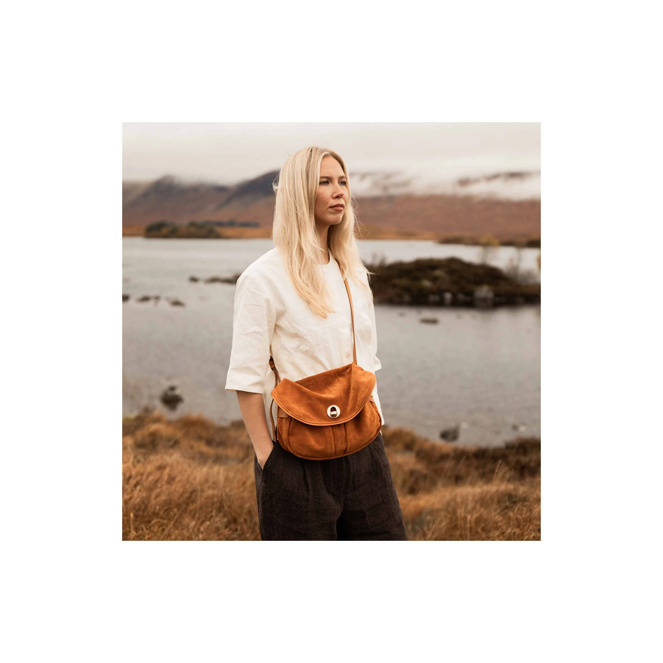 Bleu de Chauffe S Janice Suede Musette Bag Saffron