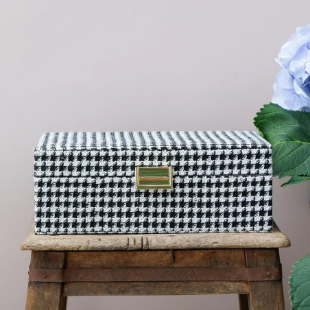 Maison Scarlett Louise Jewelry Box Black Peg Leg