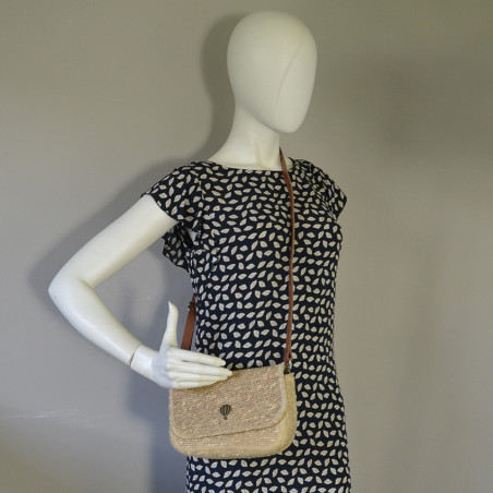 Le Voyage en Panier Mila Shoulder Bag Natural