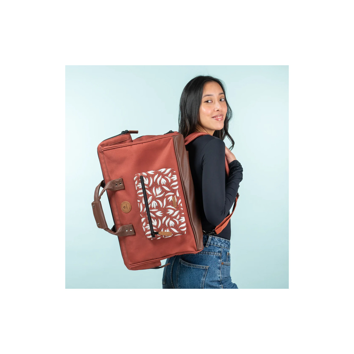 Cabaïa Sac de Voyage Cabine Duffle San Cristobal porté