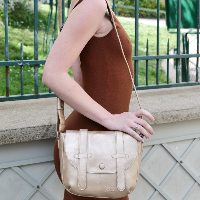 Lea Toni Louise M Satchel Gold
