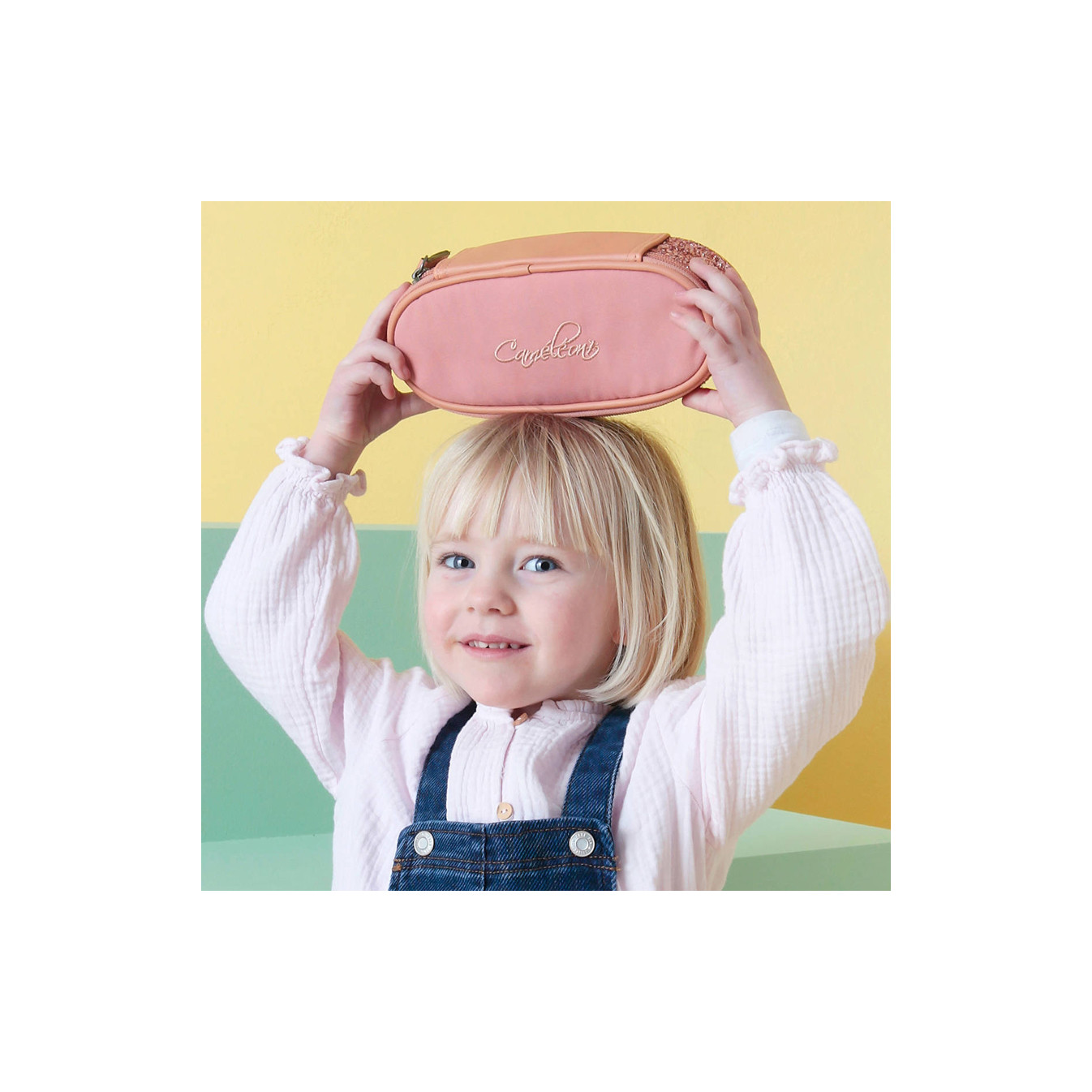 Vintage Fantasy Glossy Pink Oval Pencil Case