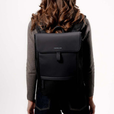 Kapten & Son Fyn 16" All Black Laptop Backpack