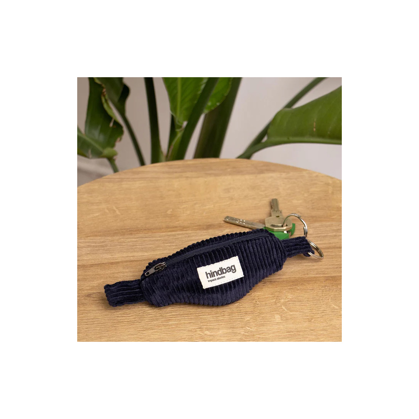 Hindbag Côme Keychain Banana Bag Velvet Navy