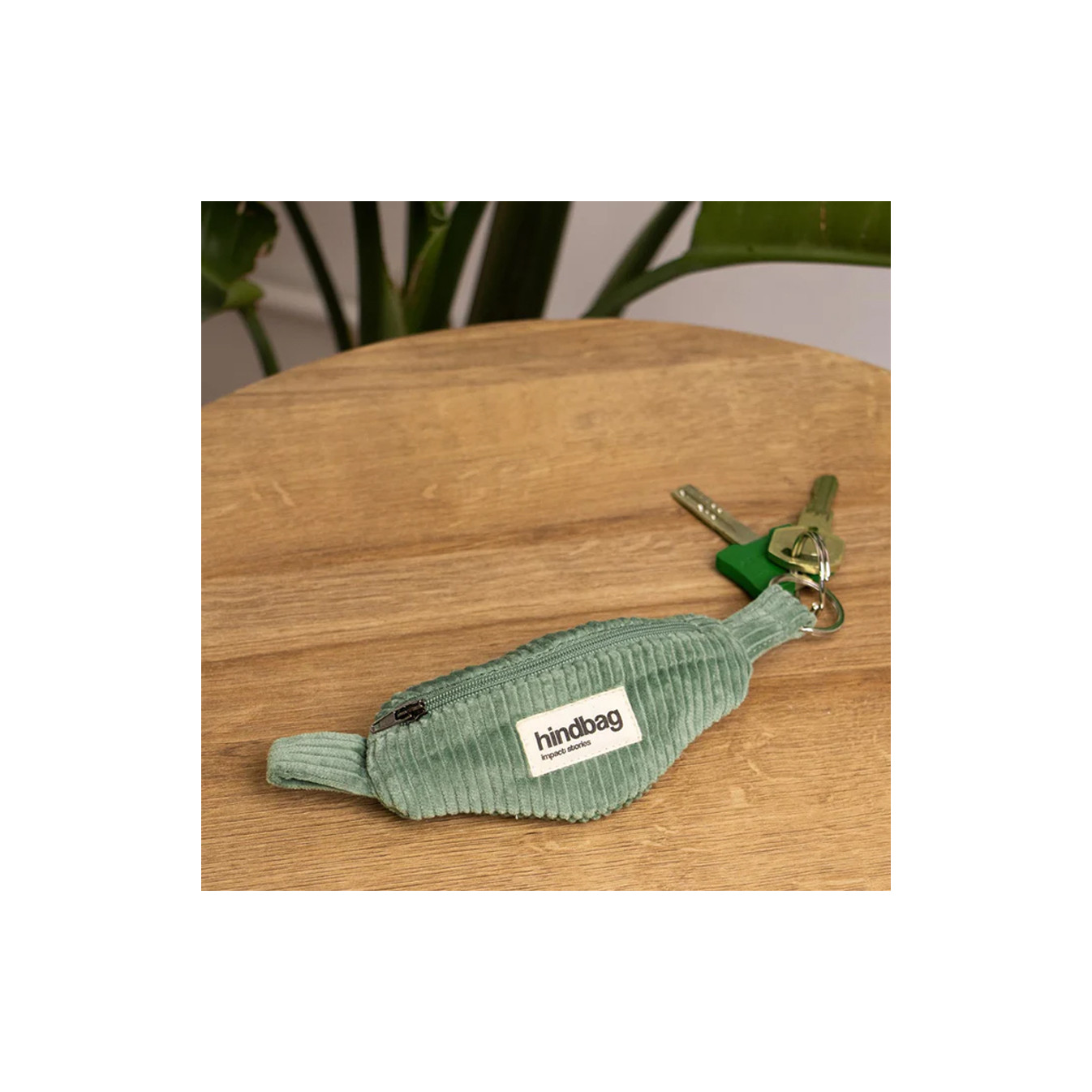 Hindbag Côme Keychain Banana Bag Velvet Water Green