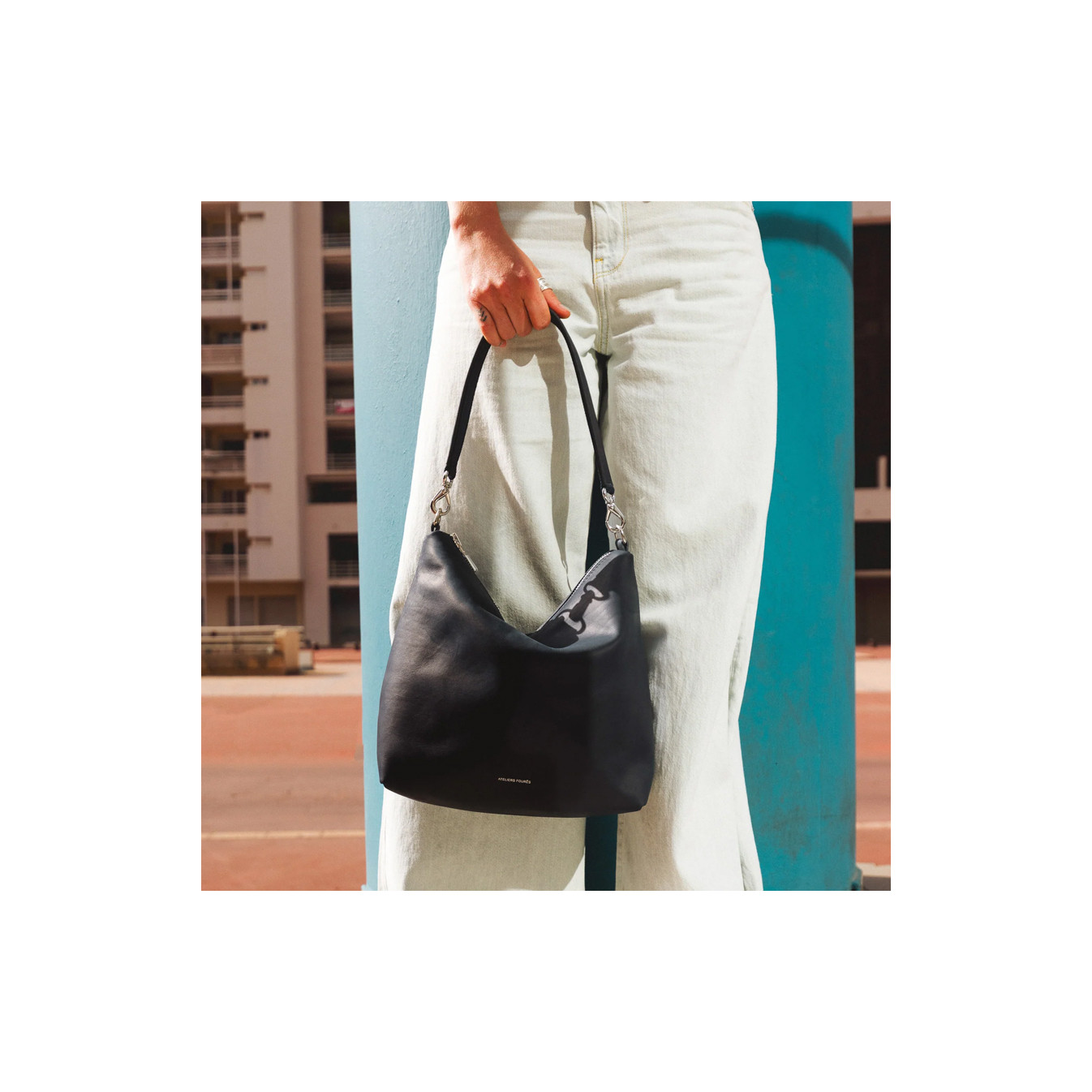 Ateliers Fourès Iliade Zippered Bucket Bag I426 Black