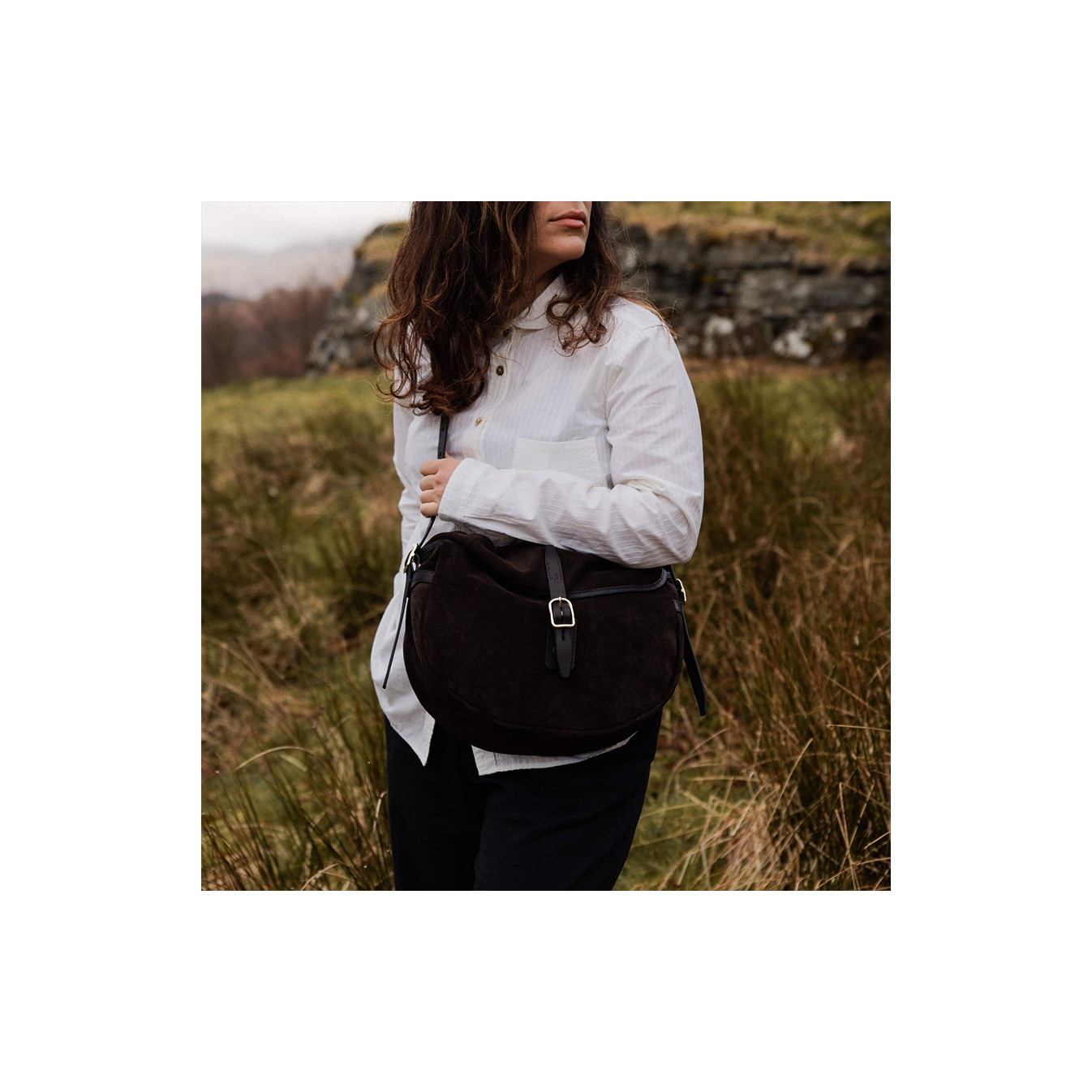 Bleu de Chauffe Fisherman's Musette Half Moon Bag Margot Velvet Lea...