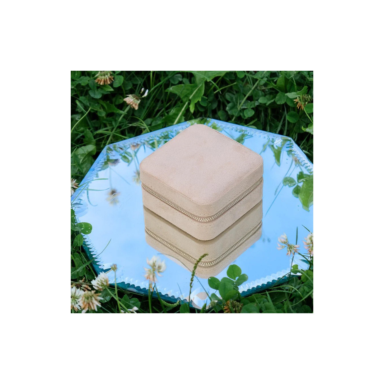 Maison Scarlett boîte à bijoux De Voyage Corinne Velours Beige